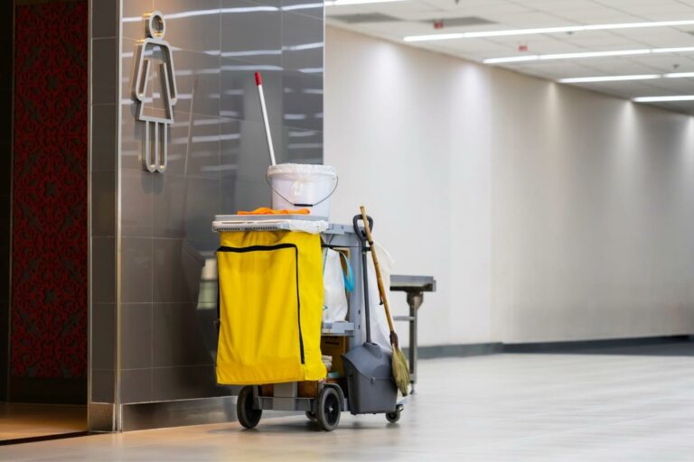 Janitorial services - Restroom cleaning